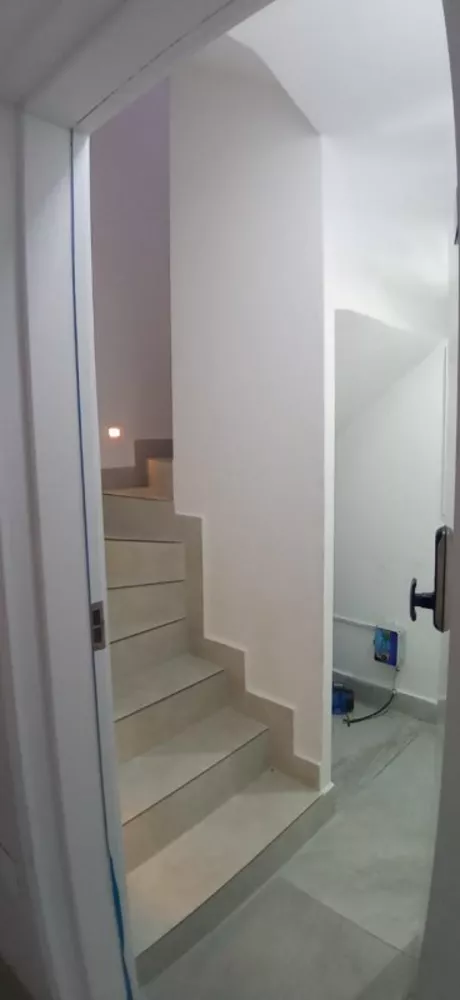 Casa à venda com 3 quartos, 160m² - Foto 4