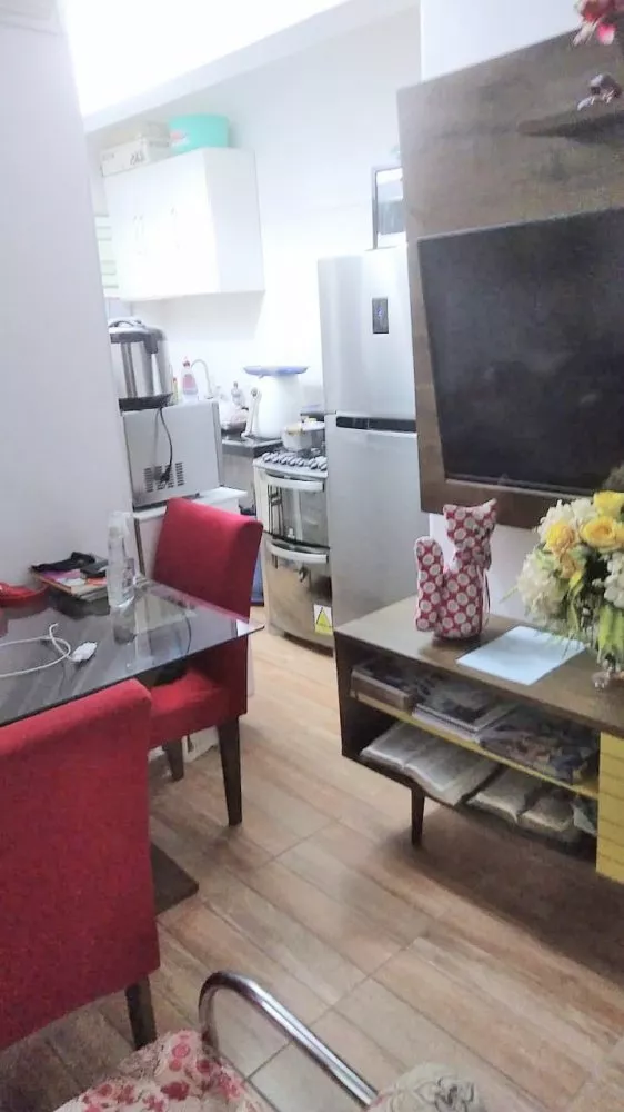 Apartamento à venda com 1 quarto, 37m² - Foto 1