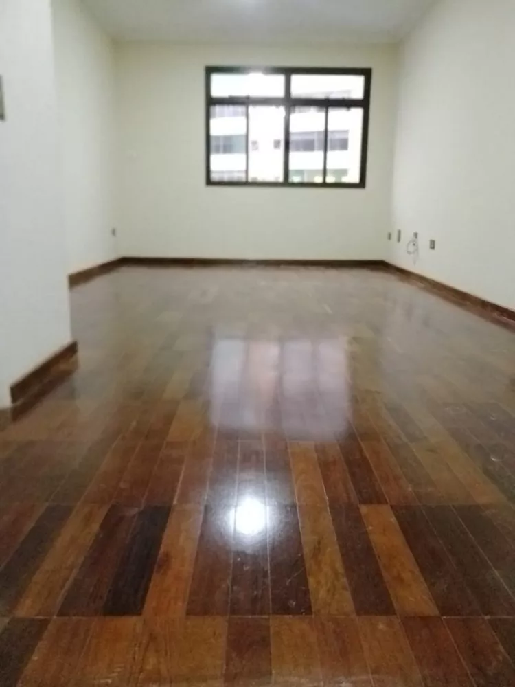 Apartamento à venda com 2 quartos, 85m² - Foto 1