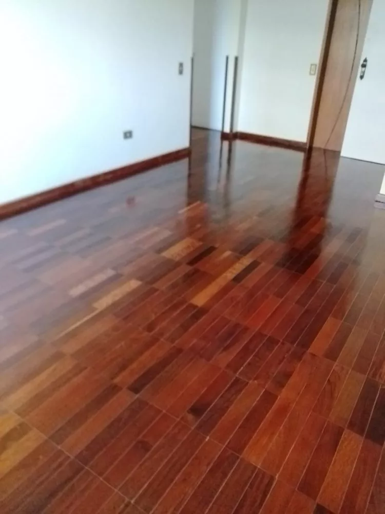 Apartamento à venda com 2 quartos, 85m² - Foto 2