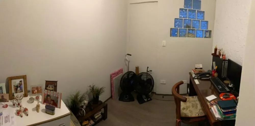 Apartamento à venda com 2 quartos, 70m² - Foto 3