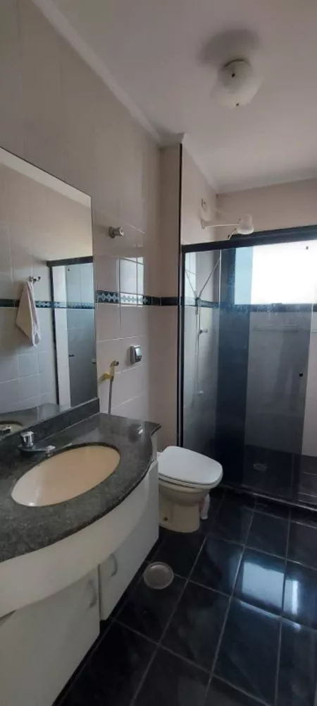 Apartamento à venda com 2 quartos, 75m² - Foto 4