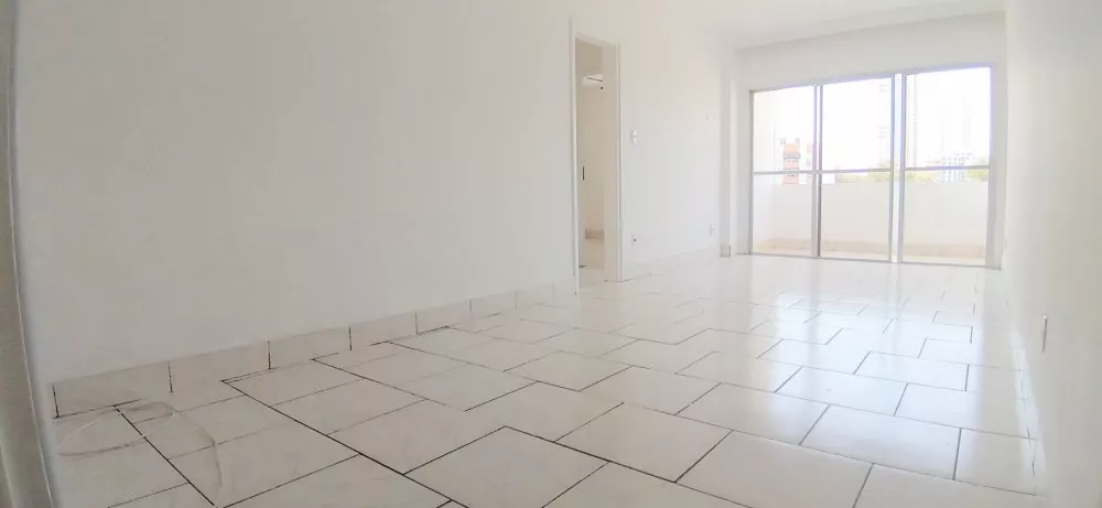 Apartamento à venda com 2 quartos, 100m² - Foto 1