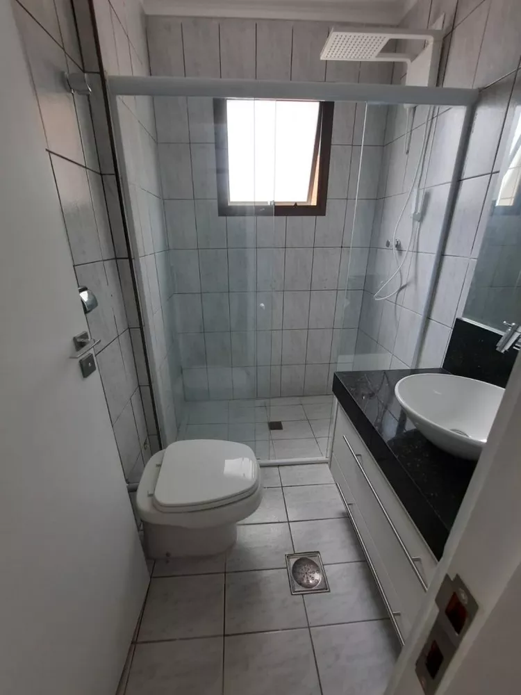 Apartamento à venda com 3 quartos, 130m² - Foto 4