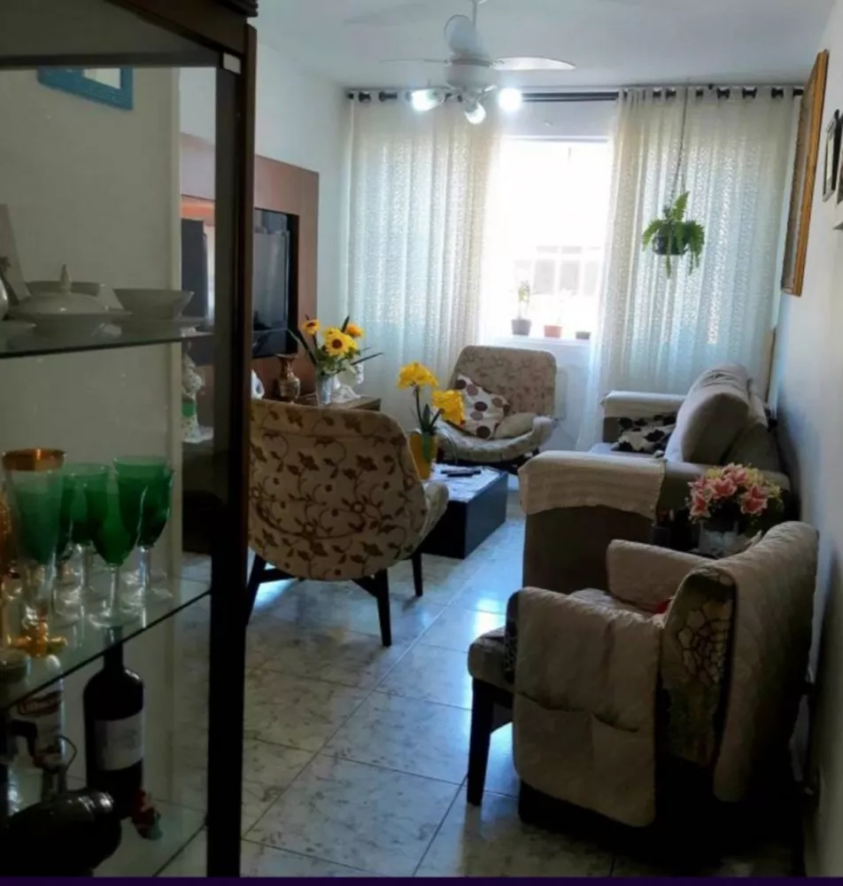 Apartamento à venda com 2 quartos, 71m² - Foto 1