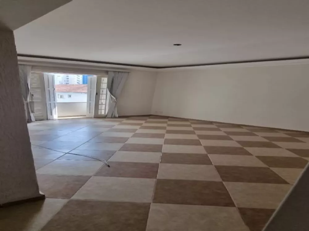 Apartamento à venda com 3 quartos, 112m² - Foto 1