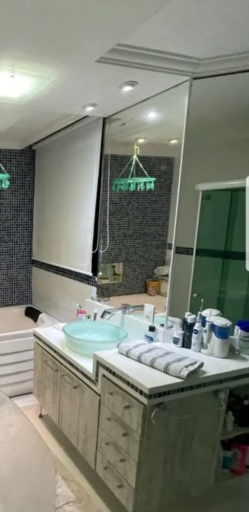 Apartamento, 3 quartos, 190 m² - Foto 2