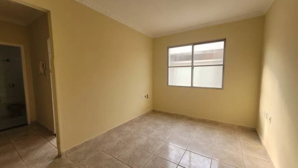 Apartamento à venda com 2 quartos, 62m² - Foto 1