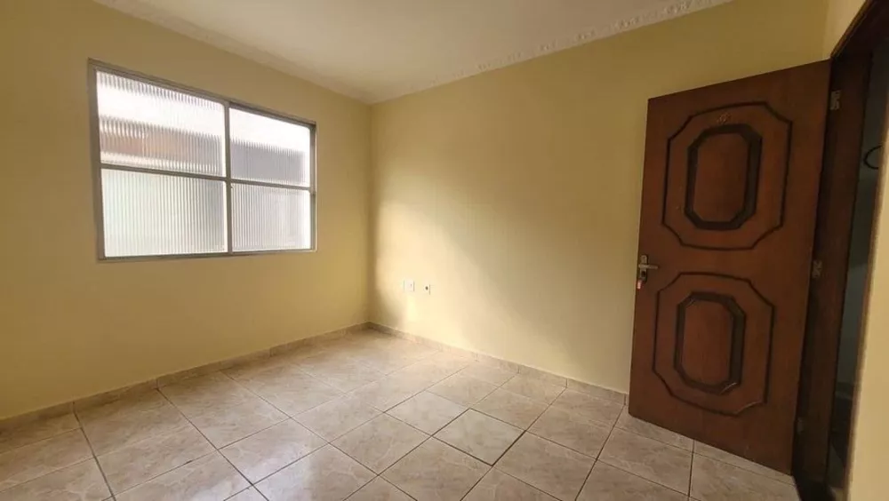 Apartamento à venda com 2 quartos, 62m² - Foto 3