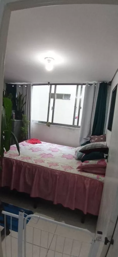 Apartamento à venda com 2 quartos, 60m² - Foto 4