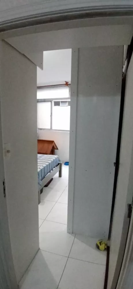 Apartamento à venda com 2 quartos, 60m² - Foto 8