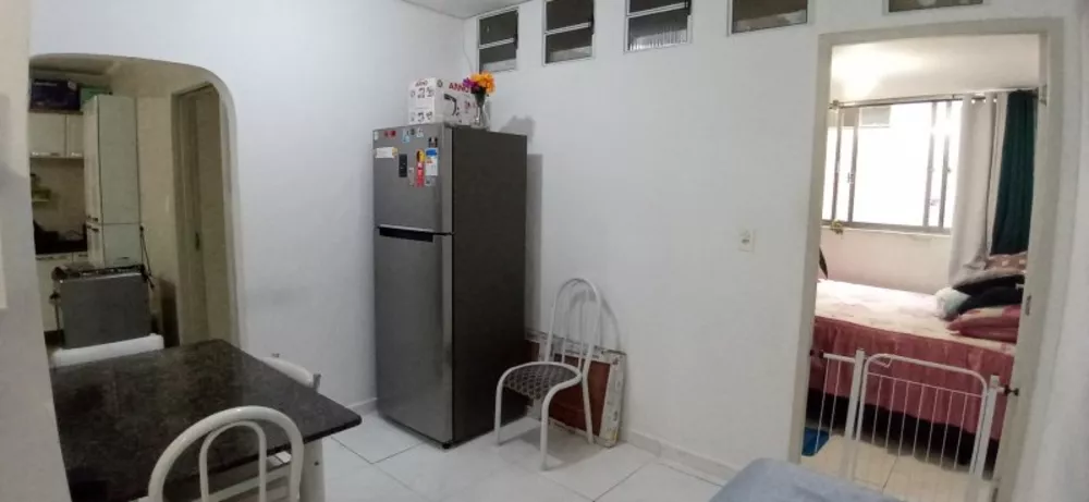 Apartamento à venda com 2 quartos, 60m² - Foto 3