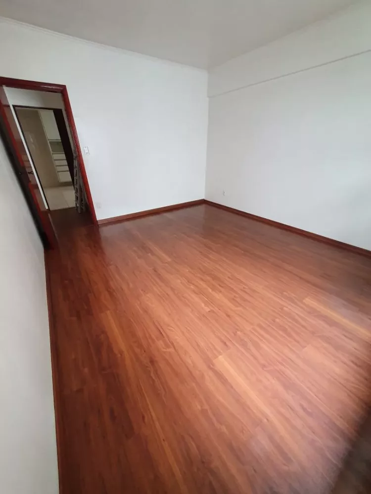 Apartamento à venda com 1 quarto, 70m² - Foto 1