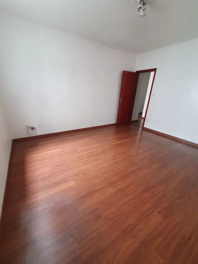 Apartamento à venda com 1 quarto, 70m² - Foto 4