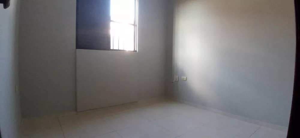 Casa à venda com 3 quartos, 67m² - Foto 4