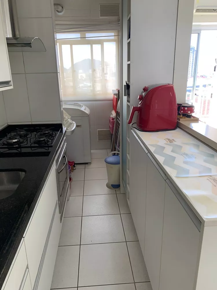 Apartamento para alugar com 2 quartos, 65m² - Foto 3