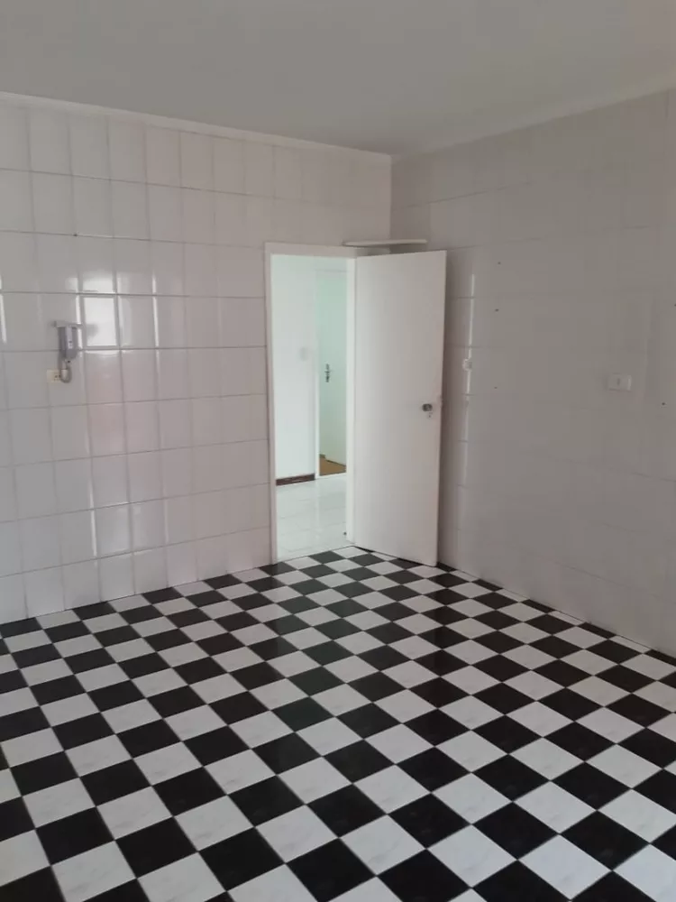 Apartamento à venda com 3 quartos, 125m² - Foto 4