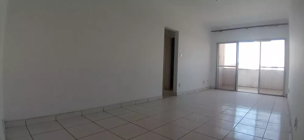 Apartamento à venda com 2 quartos, 100m² - Foto 2