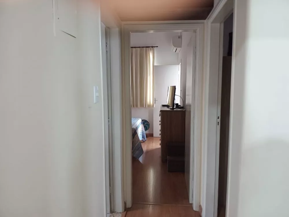 Apartamento à venda com 2 quartos, 74m² - Foto 2