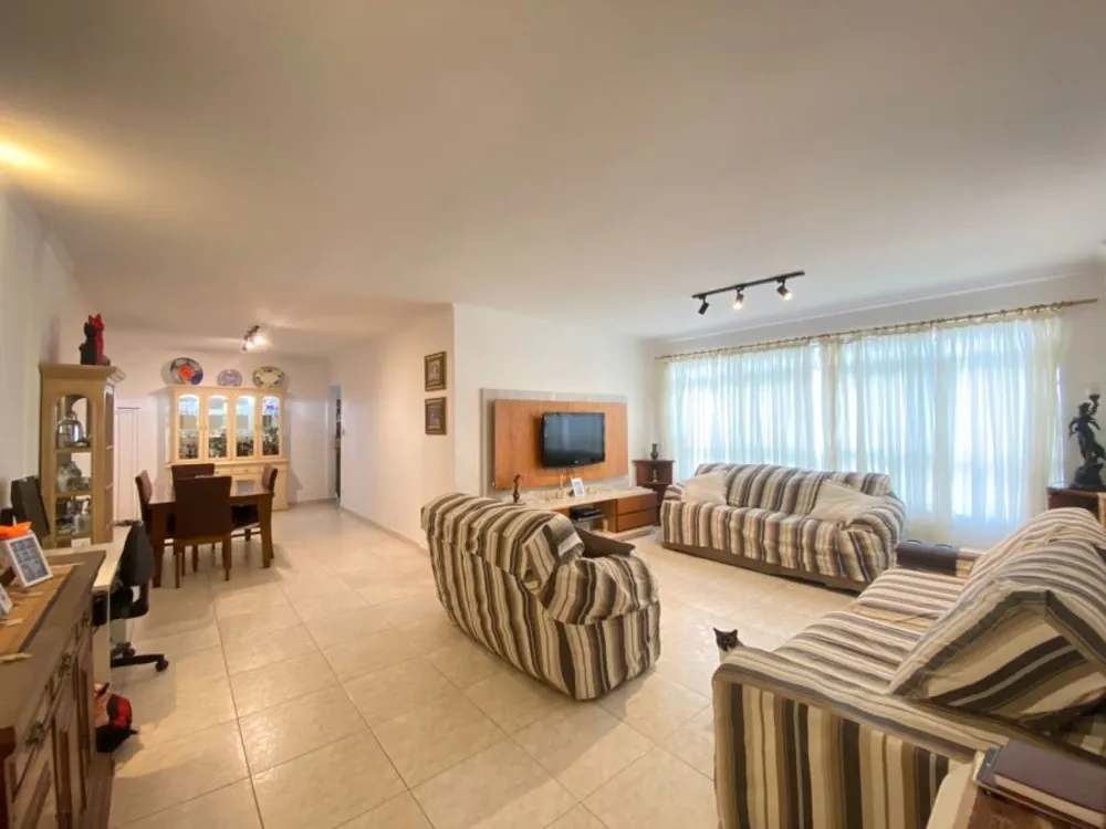 Apartamento, 3 quartos, 170 m² - Foto 1