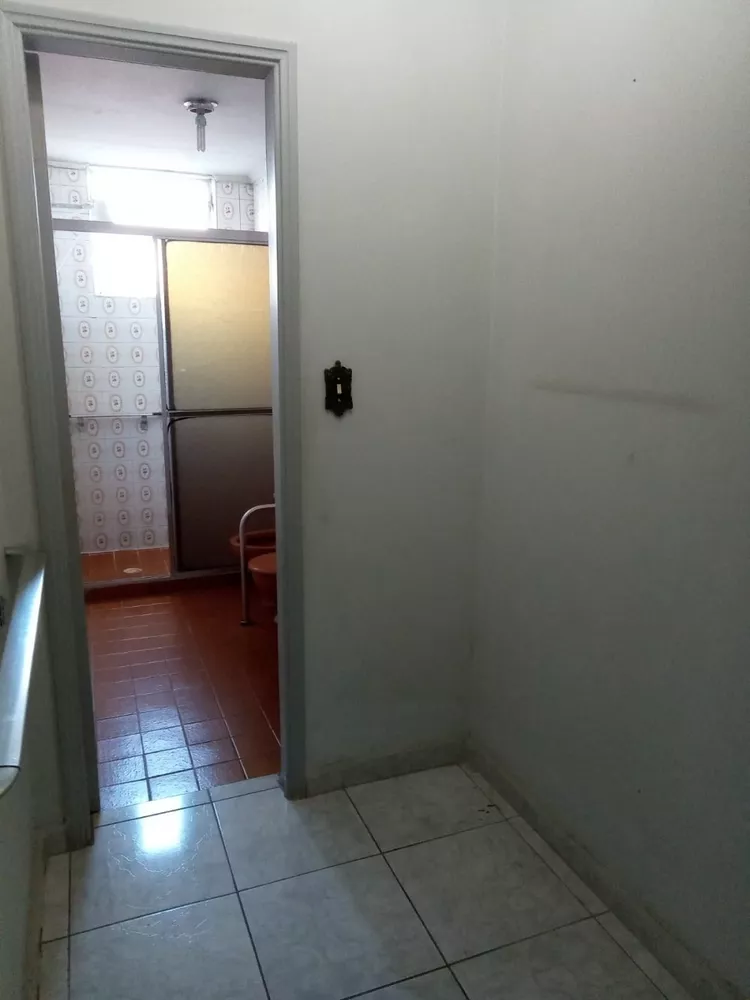 Apartamento à venda com 2 quartos, 100m² - Foto 4