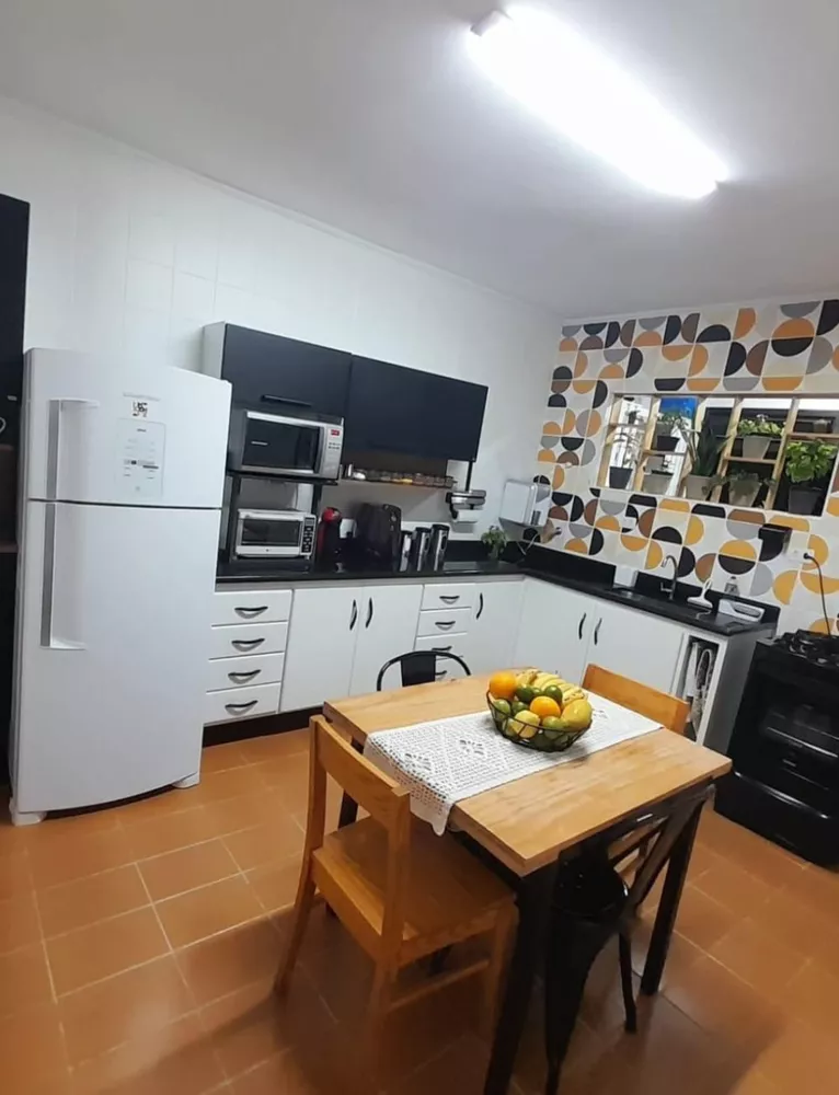 Apartamento à venda com 3 quartos, 104m² - Foto 2