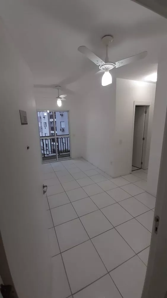 Apartamento à venda com 2 quartos, 50m² - Foto 4