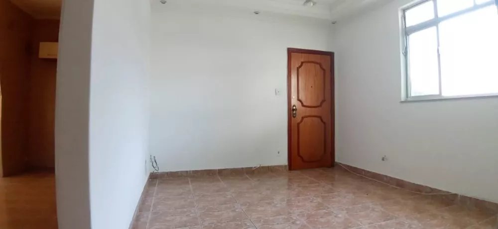 Apartamento para alugar com 2 quartos, 65m² - Foto 3