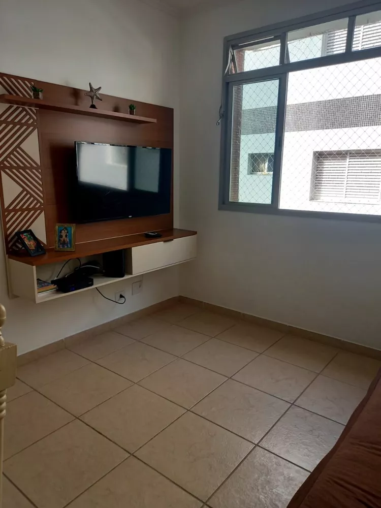 Apartamento à venda com 2 quartos, 70m² - Foto 1