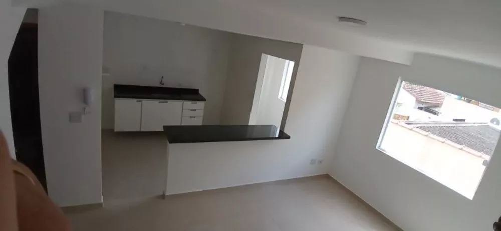 Casa para alugar com 2 quartos, 92m² - Foto 4