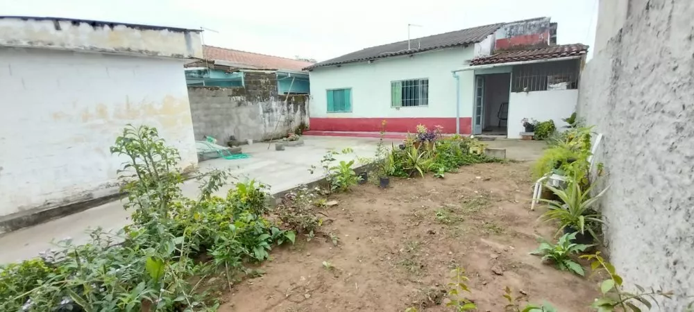 Casa à venda com 2 quartos, 250m² - Foto 3