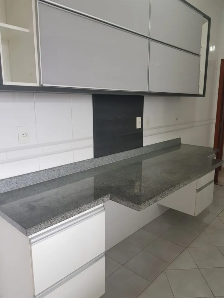 Apartamento, 3 quartos, 130 m² - Foto 11