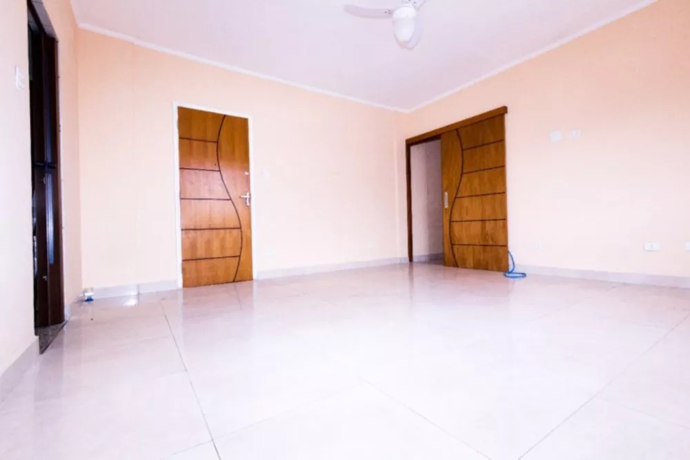 Apartamento à venda com 3 quartos, 110m² - Foto 2