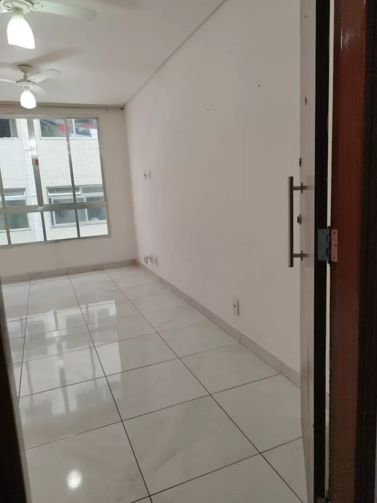 Apartamento à venda com 2 quartos, 65m² - Foto 2