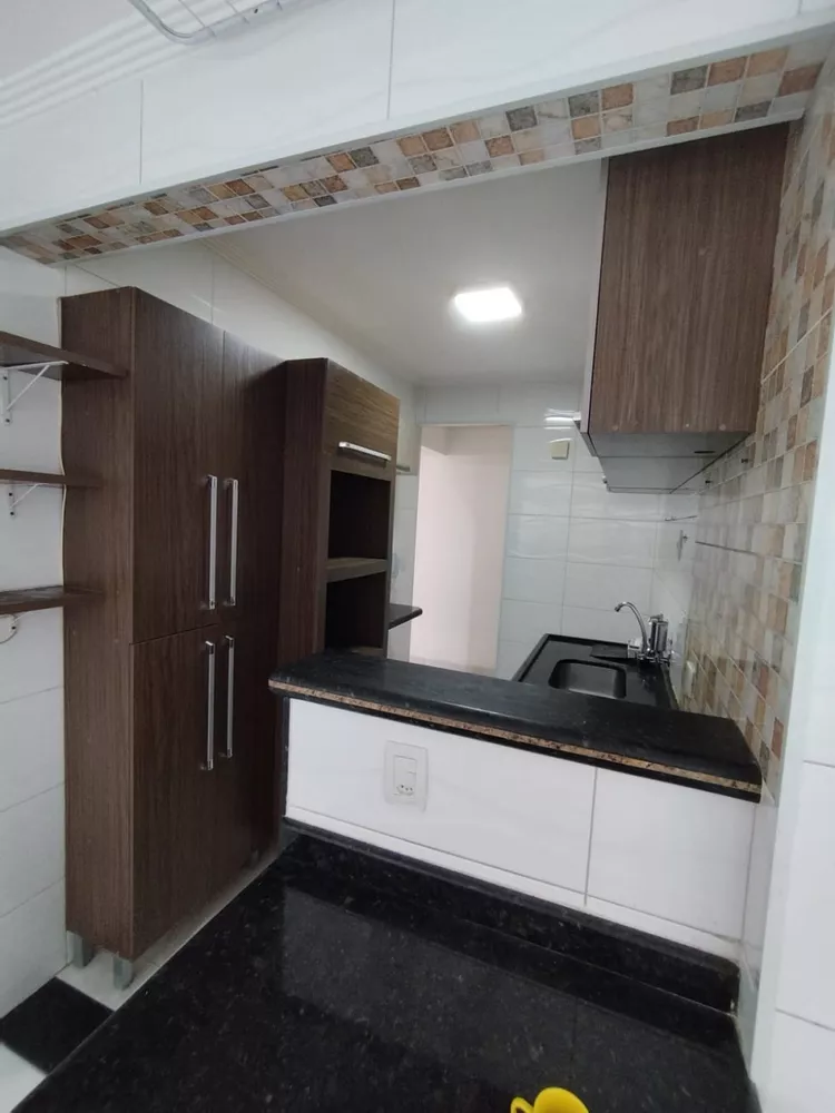 Apartamento à venda com 2 quartos, 65m² - Foto 5