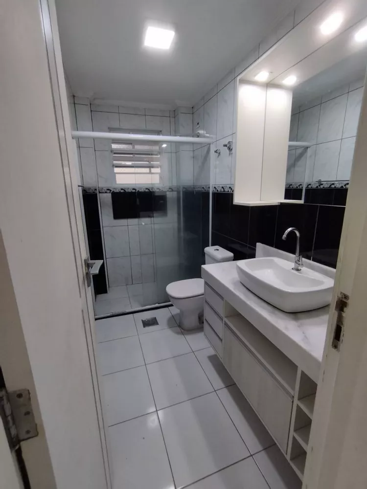 Apartamento à venda com 2 quartos, 65m² - Foto 4