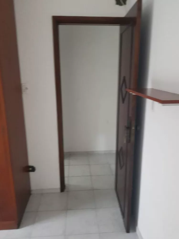 Apartamento à venda com 3 quartos, 160m² - Foto 2