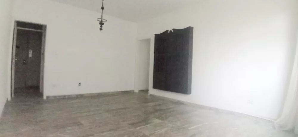 Apartamento para alugar com 3 quartos, 110m² - Foto 4