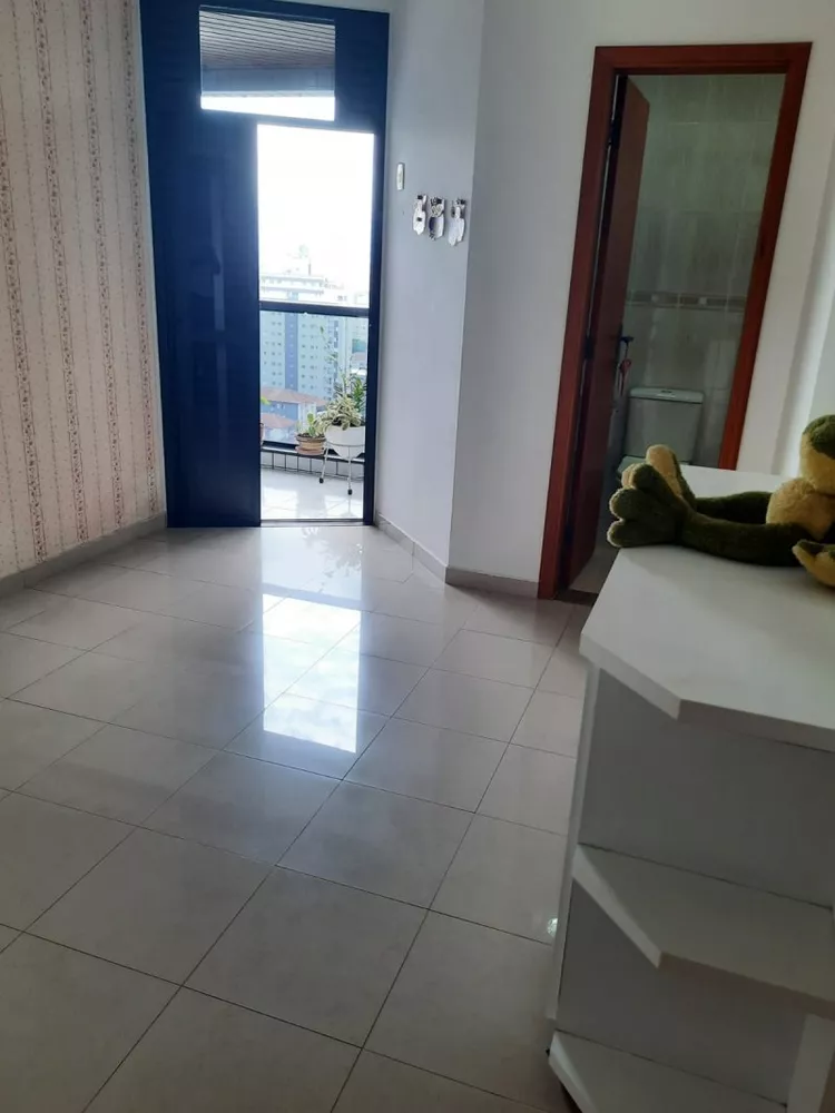 Apartamento à venda com 3 quartos, 137m² - Foto 4