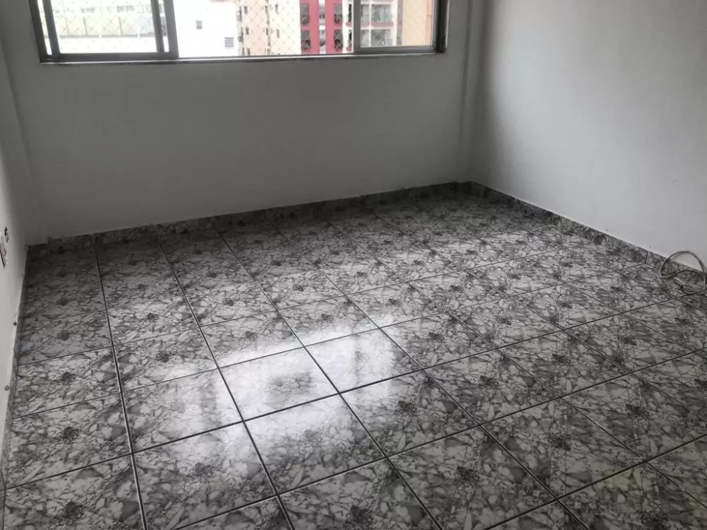 Apartamento à venda com 1 quarto, 50m² - Foto 2