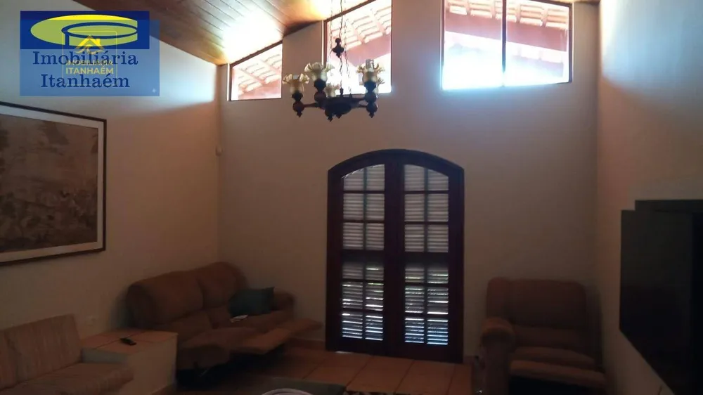 Casa, 5 quartos, 225 m² - Foto 3