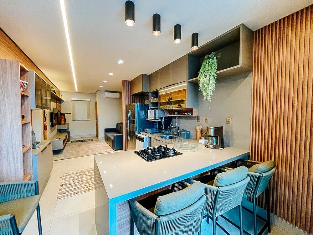 Apartamento à venda com 2 quartos, 100m² - Foto 1