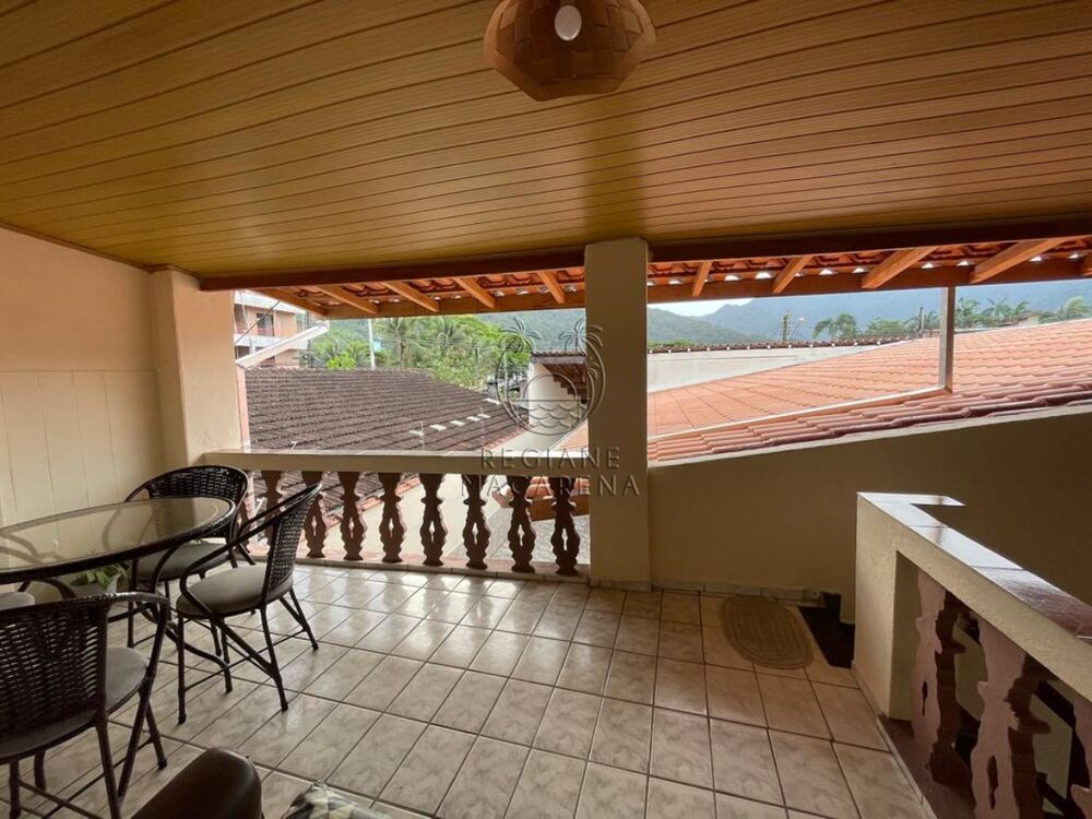 Casa à venda com 5 quartos, 190m² - Foto 16