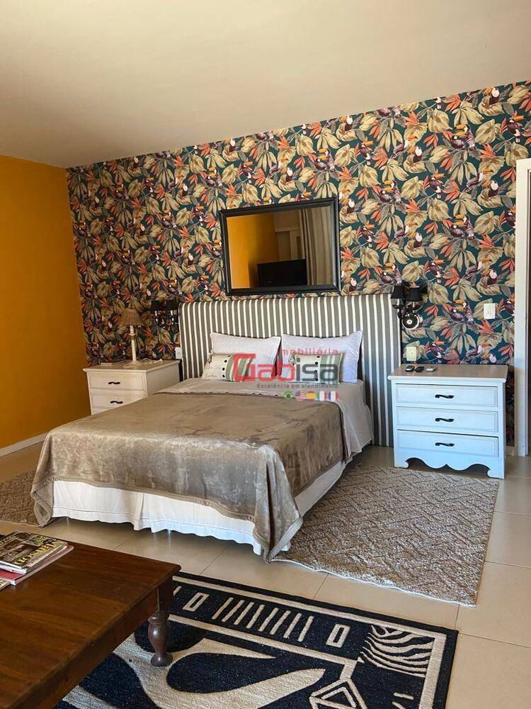 Casa, 6 quartos, 650 m² - Foto 1
