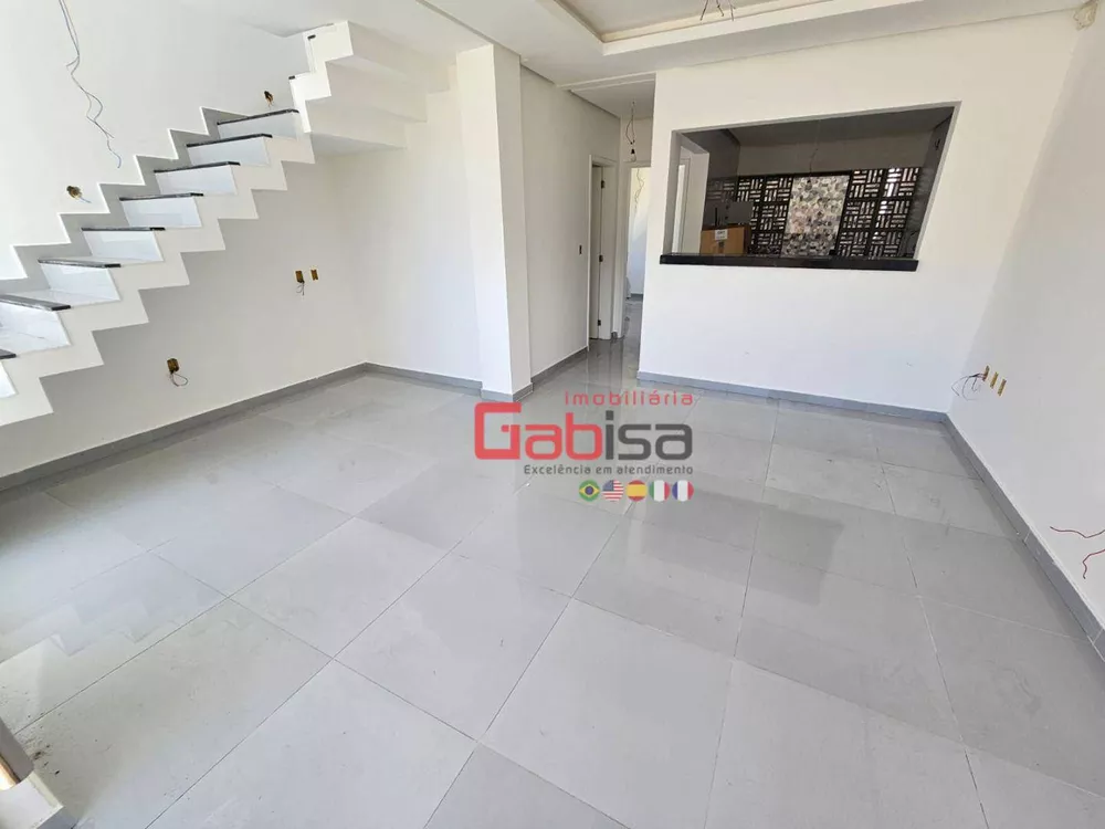 Casa, 4 quartos, 105 m² - Foto 1