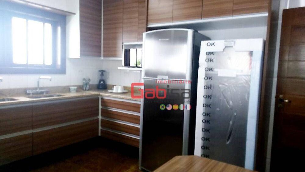 Casa, 5 quartos, 230 m² - Foto 4