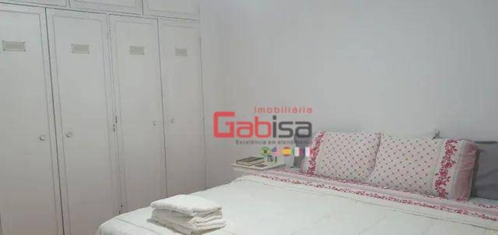 Casa à venda com 5 quartos, 250m² - Foto 3
