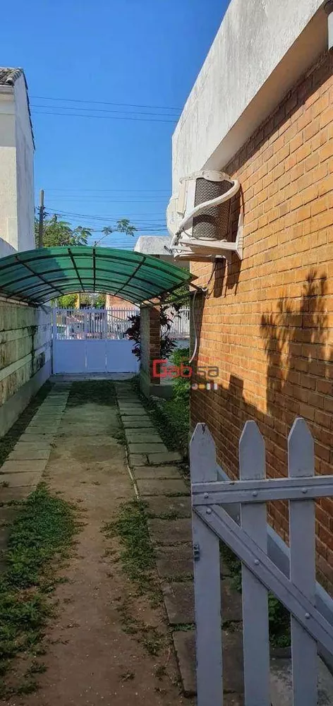 Casa, 5 quartos, 250 m² - Foto 12