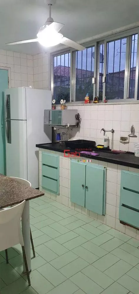 Casa, 5 quartos, 250 m² - Foto 9