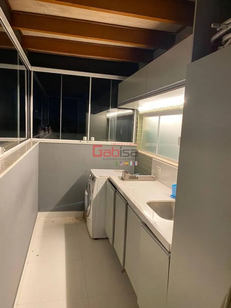 Cobertura, 3 quartos, 240 m² - Foto 6
